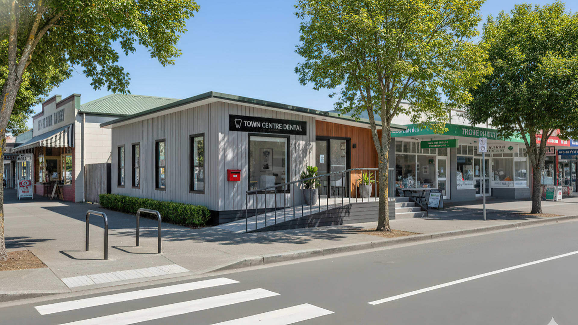 Exterior_Photo_ 16_9_Complete_543833